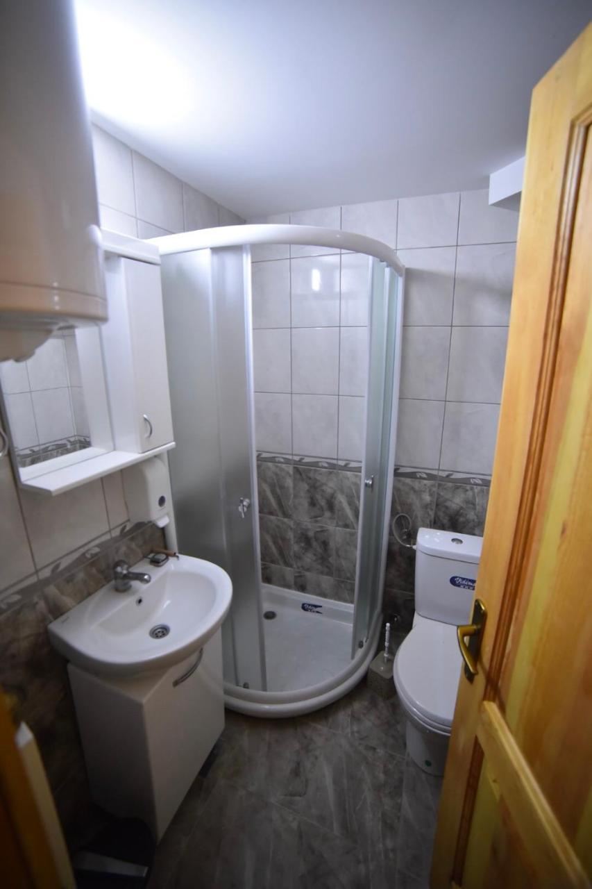 Izvor Bazeni Vrela Villa Uzice Bagian luar foto